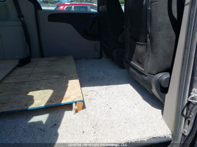 2C4RDGBG3FR734113 Dodge Grand Caravan
