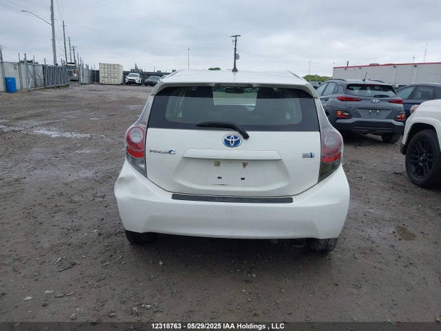 JTDKDTB30E1557708 Toyota 1nz-fxe+1lm