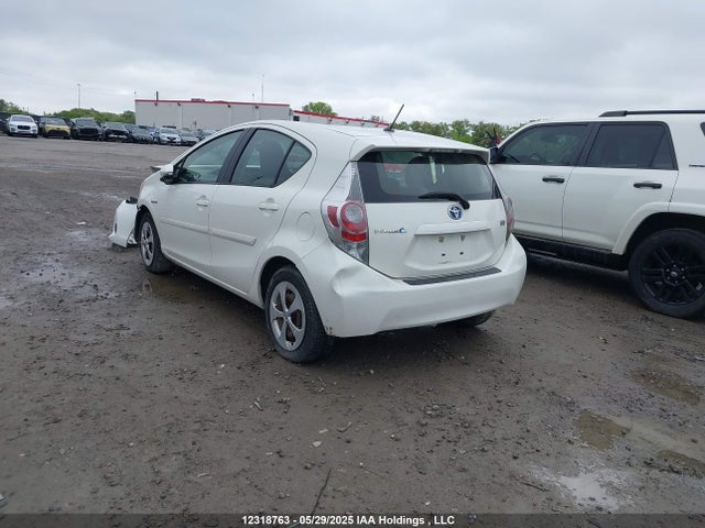 JTDKDTB30E1557708 Toyota 1nz-fxe+1lm