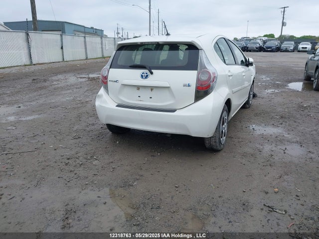 JTDKDTB30E1557708 Toyota 1nz-fxe+1lm