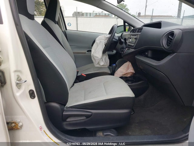 JTDKDTB30E1557708 Toyota 1nz-fxe+1lm