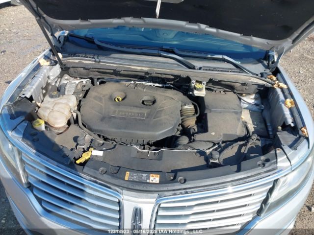 5LMCJ2A97FUJ02179 Lincoln 2015