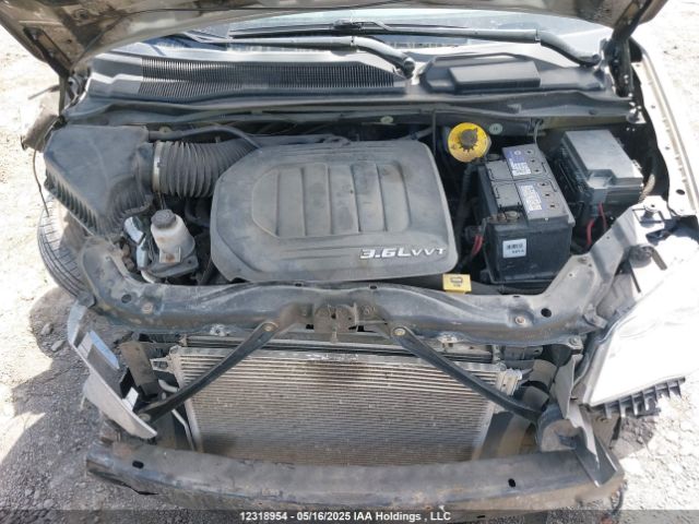 2C4RDGBG5FR702876 Dodge Grand Caravan Se