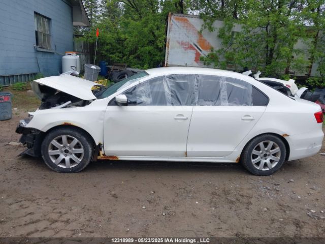 3VW2K7AJ1EM359829 Volkswagen Jetta