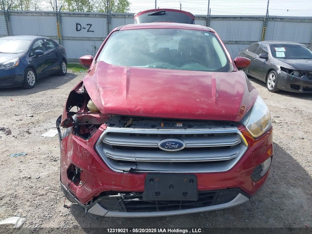 1FMCU9G98HUE60758 Ford 2017