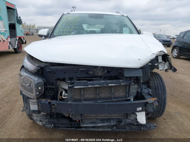 KMHRC8A3XLU024031 Hyundai Venue Sel/denim