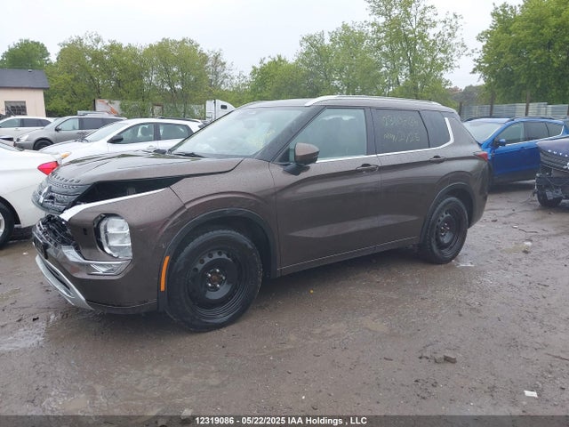 Mitsubishi Outlander 2022 JA4J4VA8XNZ613010 Image 14