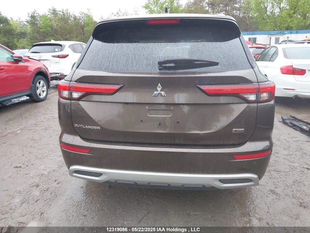 Mitsubishi Outlander 2022 JA4J4VA8XNZ613010 Image 16