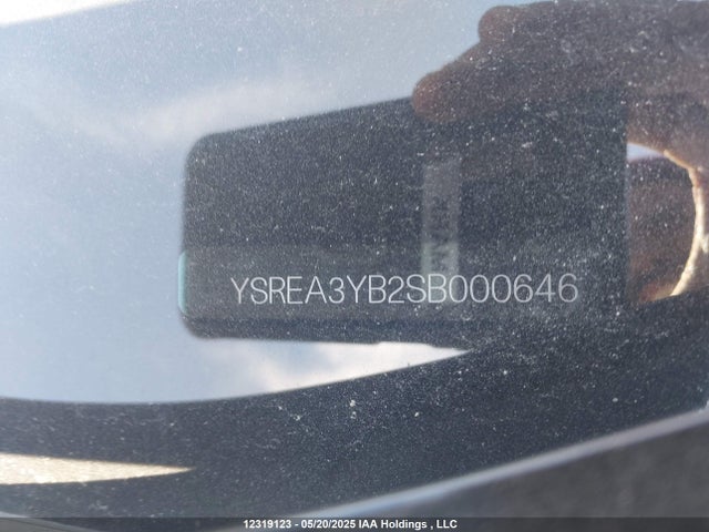 YSREA3YB2SB000646 Polestar e400v30