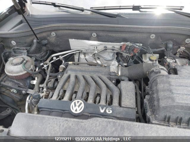 1V2TR2CA9MC510837 Volkswagen 3.6 fsi