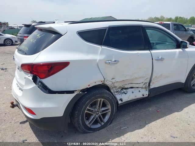 5XYZUDLB4HG450725 Hyundai Santa Fe Sport 2.4 Se