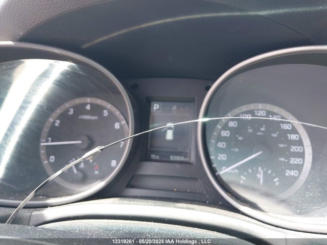 5XYZUDLB4HG450725 Hyundai Santa Fe Sport 2.4 Se