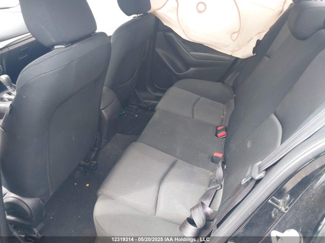 JM1BN1U70J1185492 Mazda pe
