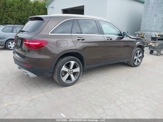WDC0G4KBXJV040909 Mercedes-Benz m274