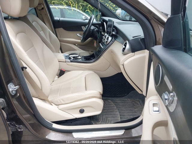WDC0G4KBXJV040909 Mercedes-Benz m274