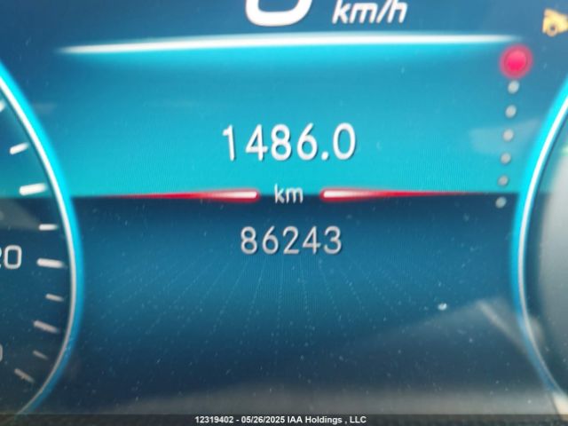 W1K3G4FBXNJ349991 Mercedes-Benz A 220 4matic
