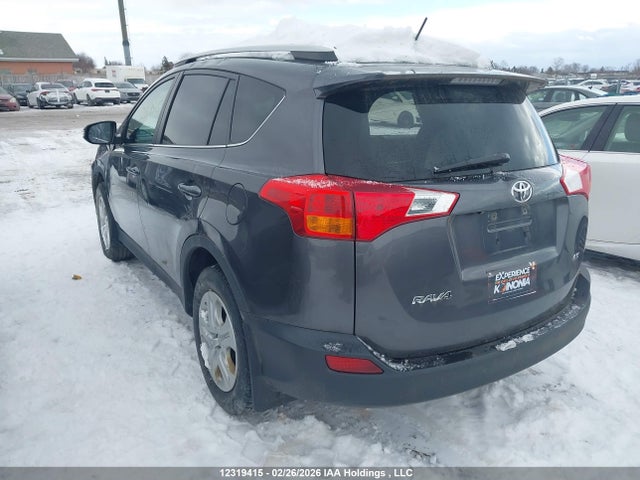 2T3ZFREV3FW180688 Toyota RAV4 LE