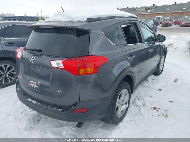 2T3ZFREV3FW180688 Toyota RAV4 LE