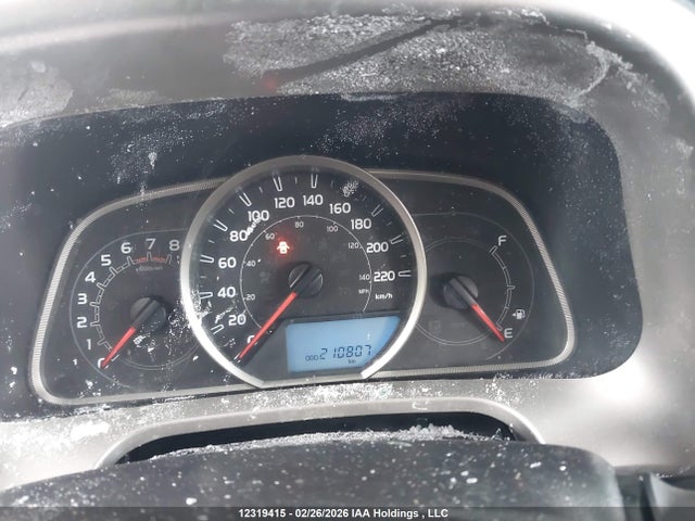 2T3ZFREV3FW180688 Toyota RAV4 LE