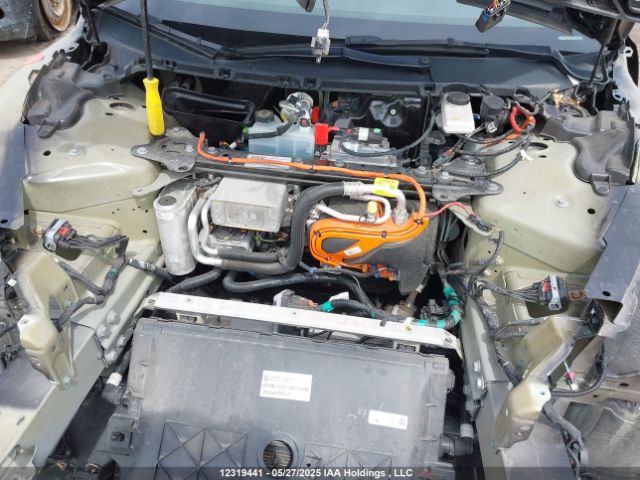 5YJ3E1EA9NF168590 Tesla MODEL 3