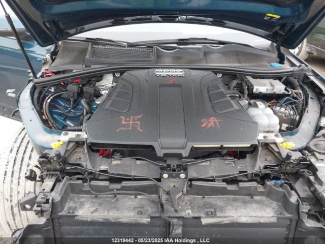 WA1LAAF73JD045345 Audi Q7 Premium Plus