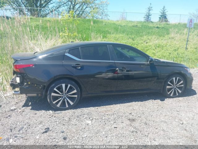1N4BL4CW0MN332669 Nissan ALTIMA SR