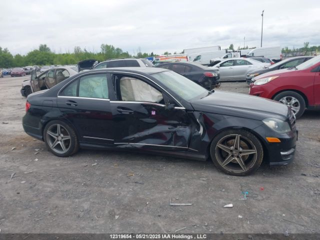WDDGF8AB3EG163113 Mercedes-Benz C 300 4matic