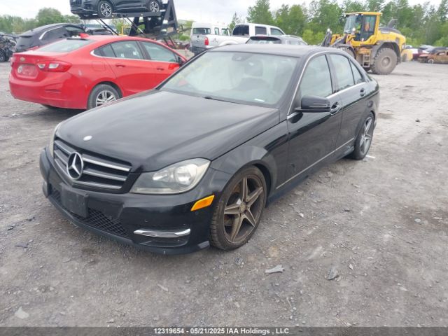 WDDGF8AB3EG163113 Mercedes-Benz C 300 4matic