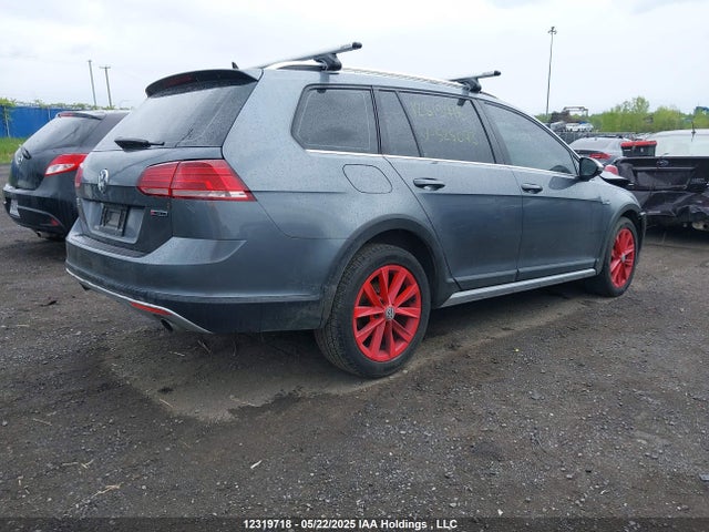 3VWM17AU1KM525073 Volkswagen Golf