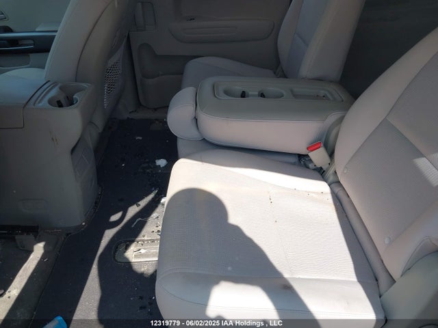 KNDMB5C17M6674887 KIA gdi lamda - ii
