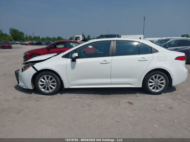 5YFBPMBE2NP342390 Toyota COROLLA LE