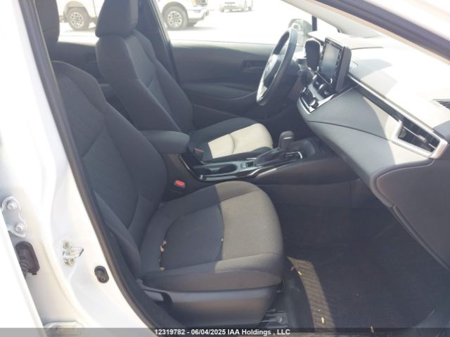 5YFBPMBE2NP342390 Toyota COROLLA LE