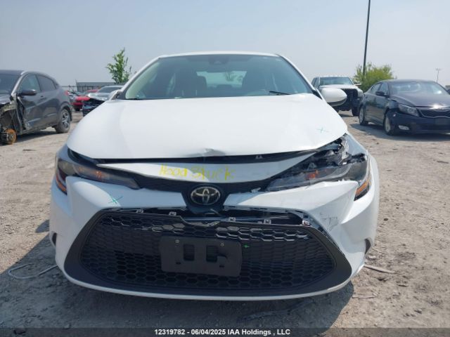 5YFBPMBE2NP342390 Toyota COROLLA LE