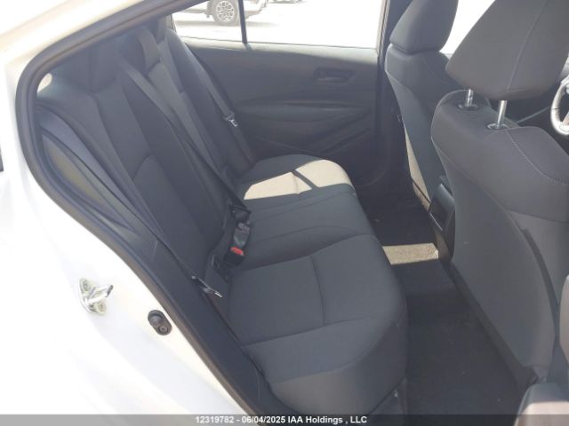 5YFBPMBE2NP342390 Toyota COROLLA LE