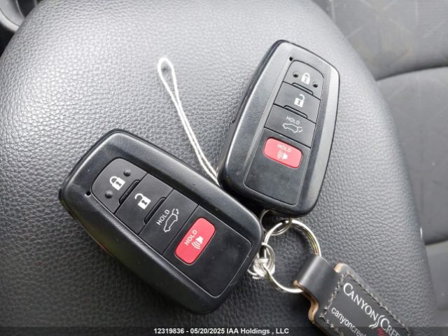 2T3RWRFV8RW230794 Toyota Rav4 Xle/woodland Edition