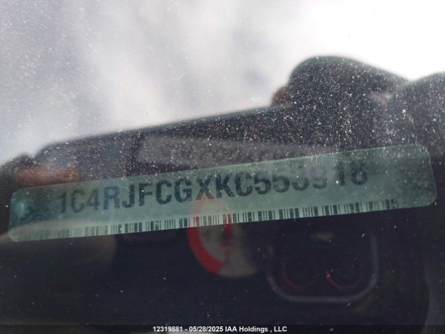 1C4RJFCGXKC553918 Jeep Grand Cherokee Overland
