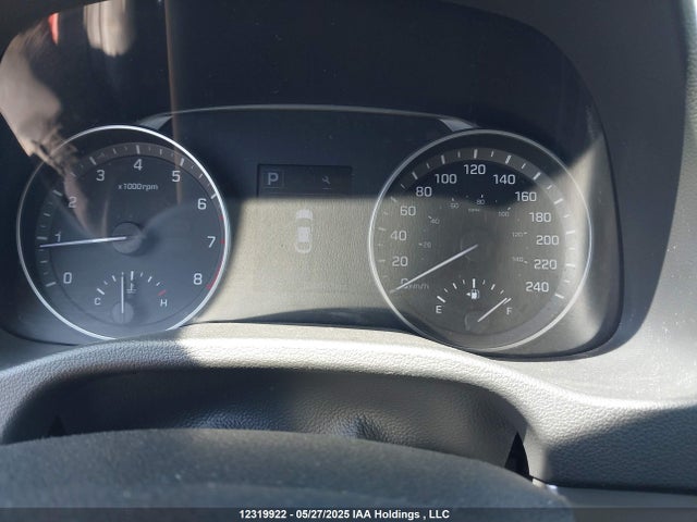 KMHD84LF3HU114656 Hyundai 2017