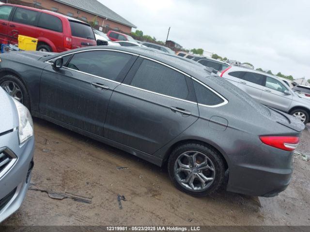 3FA6P0RUXKR155577 Ford Fusion Titanium