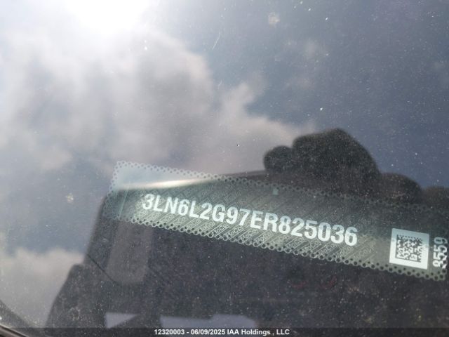 3LN6L2G97ER825036 Lincoln MKZ
