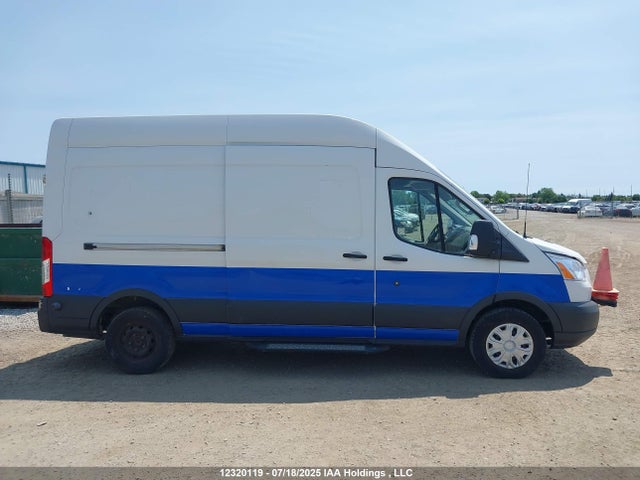 1FTBW2XM0JKA66422 Ford Transit