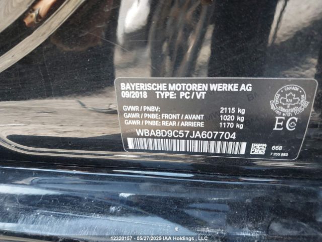 WBA8D9C57JA607704 BMW 330 XI