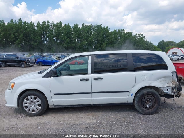 RAM Cargo Van 2015 2C4JRGAG4FR682040 Image 14