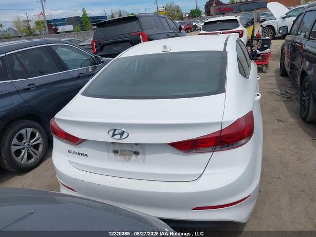 KMHD84LF8HU420977 Hyundai 2017