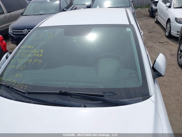 KMHD84LF8HU420977 Hyundai 2017