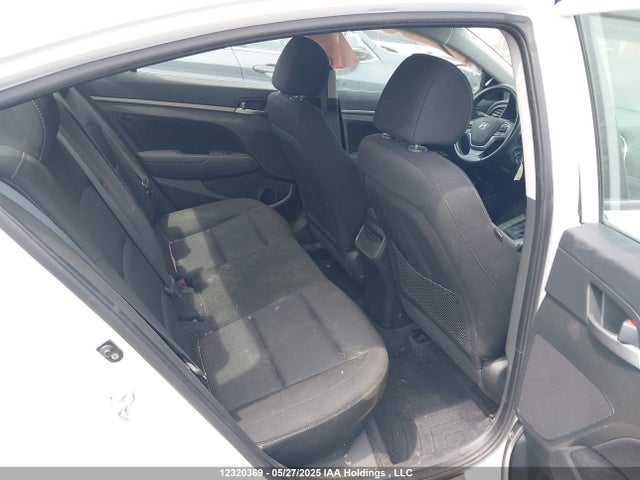 KMHD84LF8HU420977 Hyundai 2017