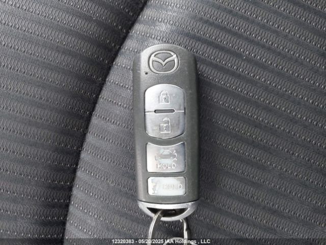 3MZBM1V73GM301018 Mazda 3 TOURING