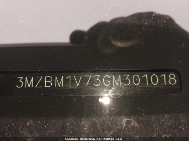 3MZBM1V73GM301018 Mazda 3 TOURING