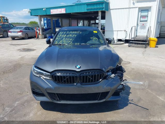 3MW5R7J01M8B75689 BMW 330XI
