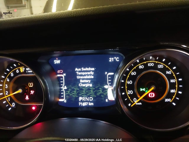 1C4HJXEG9NW250548 Jeep Wrangler