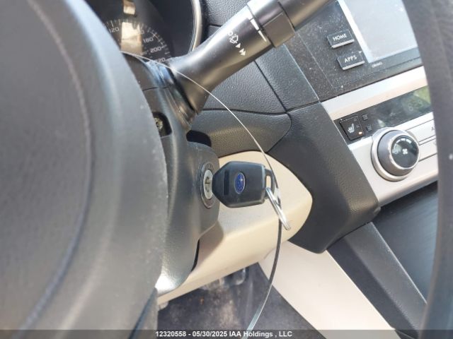 4S3BNCA61F3013815 Subaru Legacy 2.5i